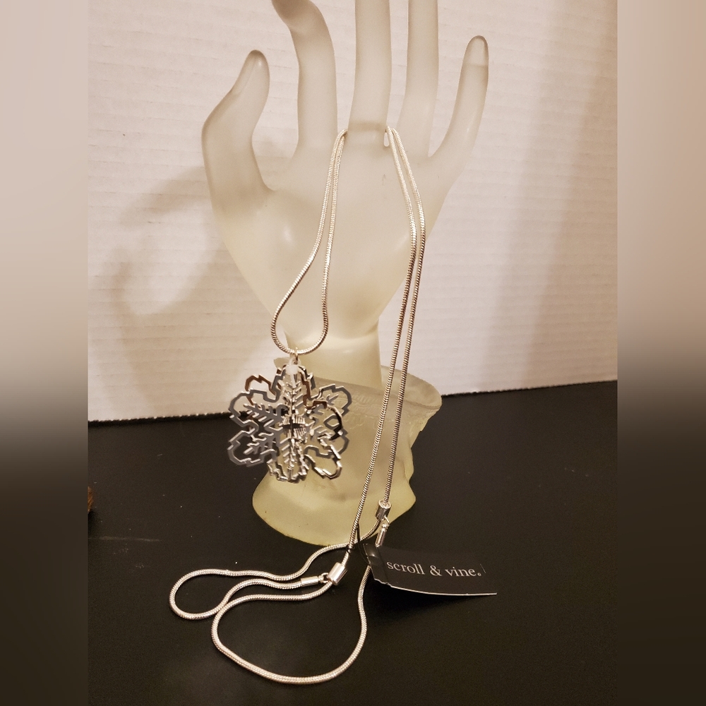 Scroll & Vine Silver Tone Metal 3D Christmas Snowflake Necklace